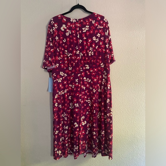 NWT London Times Women's Floral Printed Jersey A-line Midi Berry/Coral Sz 20W - Picture 3 of 7
